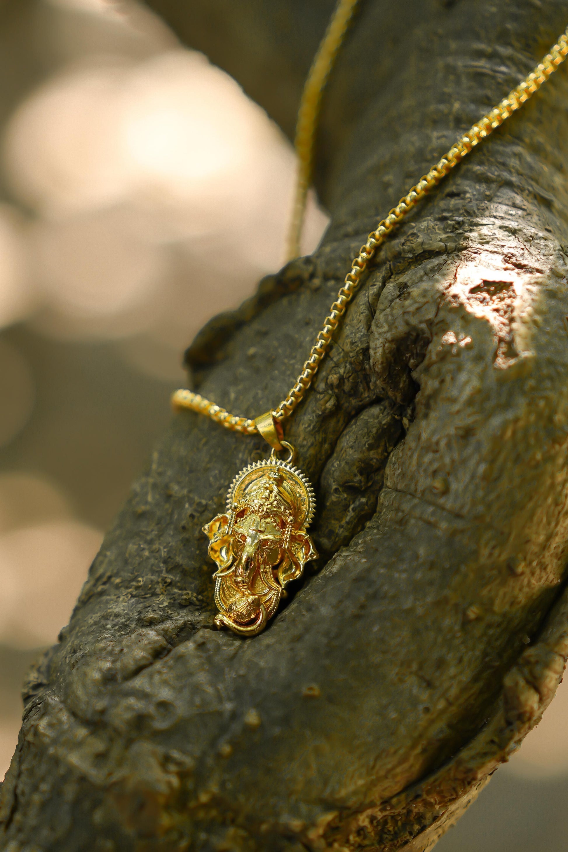 Ganesha Pendant With Snake Chain (Gold) - Rugged Lizard